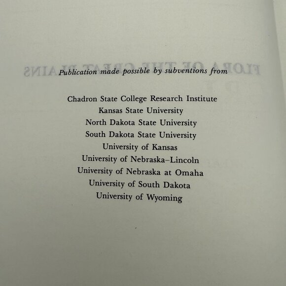 Flora Of The Great Plains Hardcover Book 1986 The Great Plains Flora Association - Picture 4 of 8